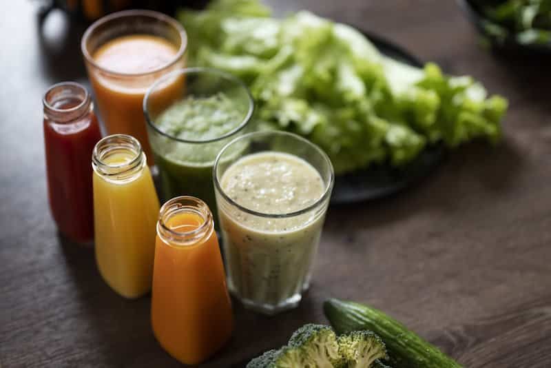 Descubre el Poder Culinario de las Hojas de Olivo 5 Batidos Nutritivos 1 - 27 Descubre el poder de las hojas de olivo en tu cocina! Ingredientes saludables y llenos de sabor. #HojasDeOlivo #CocinaMediterránea