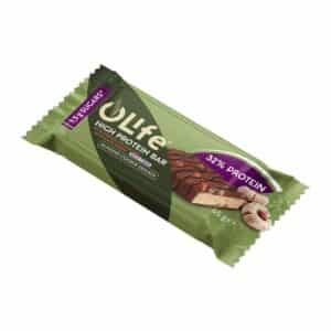 OLife® High Protein Bar (12 x 45 g) es una deliciosa barrita proteica recubierta de chocolate, alta en proteínas y baja en azúcar. Ideal como snack saludable, post-entreno o sustituto del postre. Apta para vegetarianos.