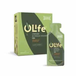Imagen de OLife® Gel, un complemento alimenticio en gel a base de infusión concentrada de hojas de olivo. Rico en antioxidantes y principios activos beneficiosos para la salud. Favorece el bienestar general, la circulación sanguínea y el metabolismo. Disponible en prácticos sobres monodosis.