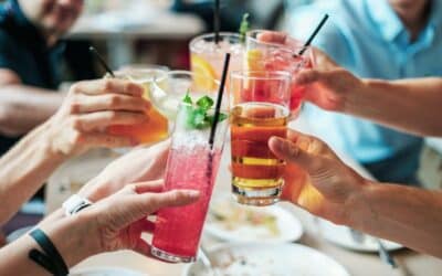 Inicio 1 - 27 5 Bebidas Refrescantes con Infusión de Hoja de Olivo para Cuidarte este Verano